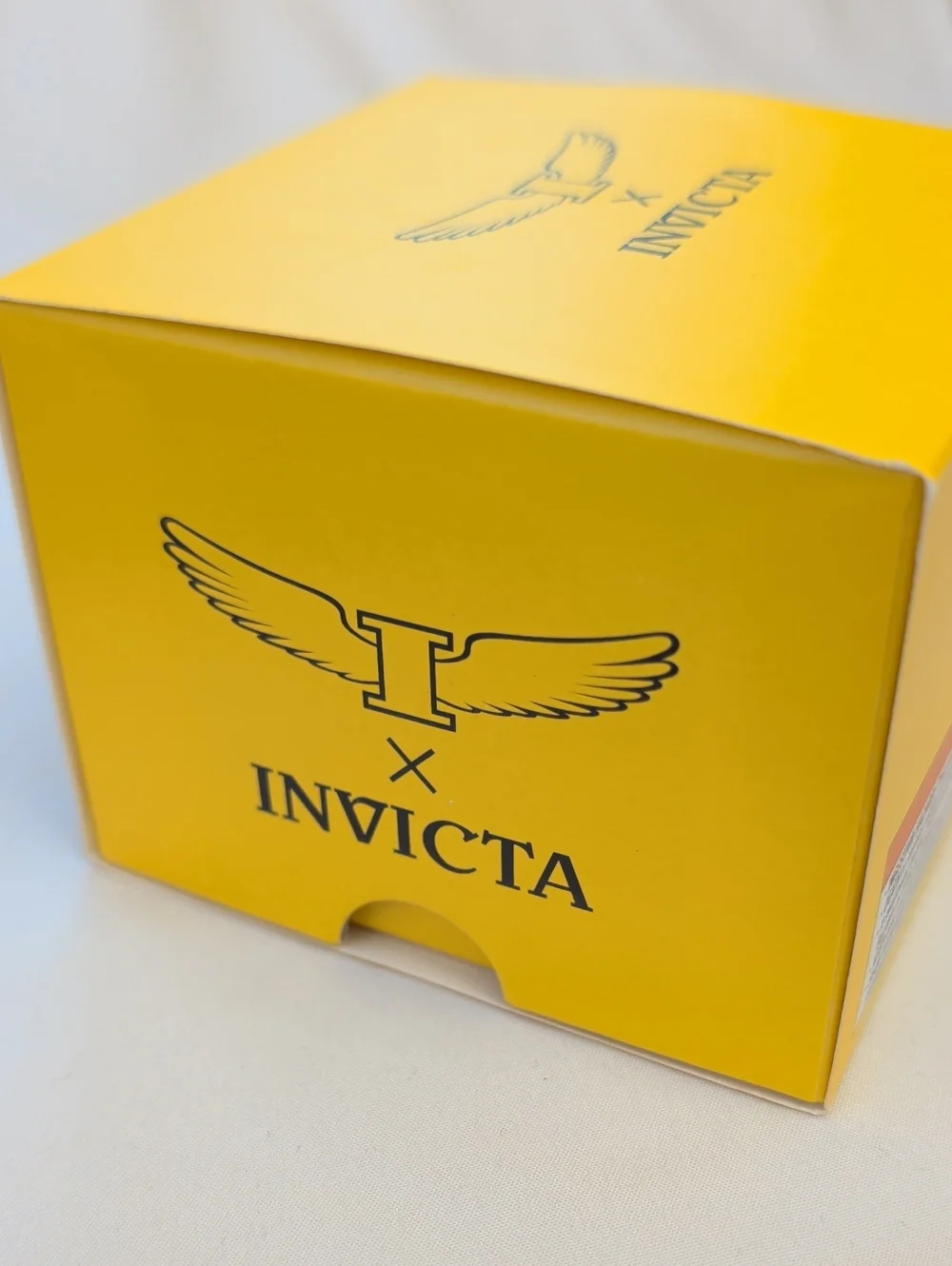 NWT Invicta Specialty I Men’s Gold-Tone Watch (Model 69018)